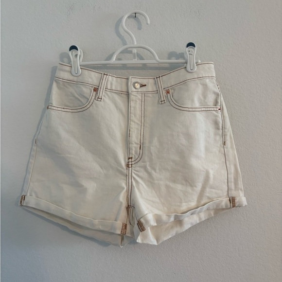 Stitch Detail White Denim Shorts - Picture 4 of 8